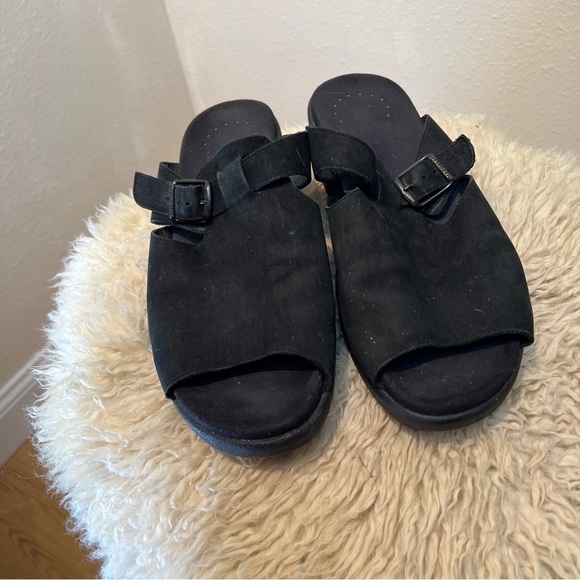 MEPHISTO Black Suede Open Toe Slip On Sandals. Size 42 - Picture 2 of 7